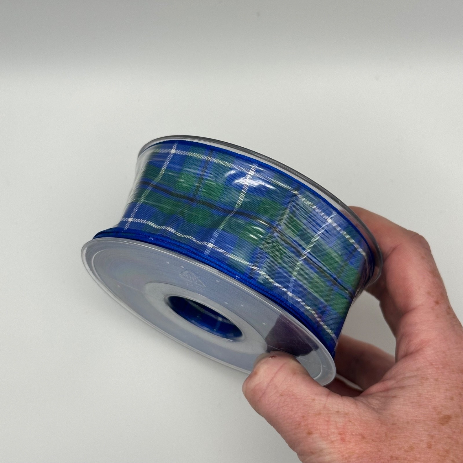 Berisfords Douglas Tartan Ribbon 40mm, photo 4 of 4